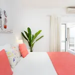 Frontline Apartamento *