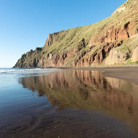 Frontline Apartman *